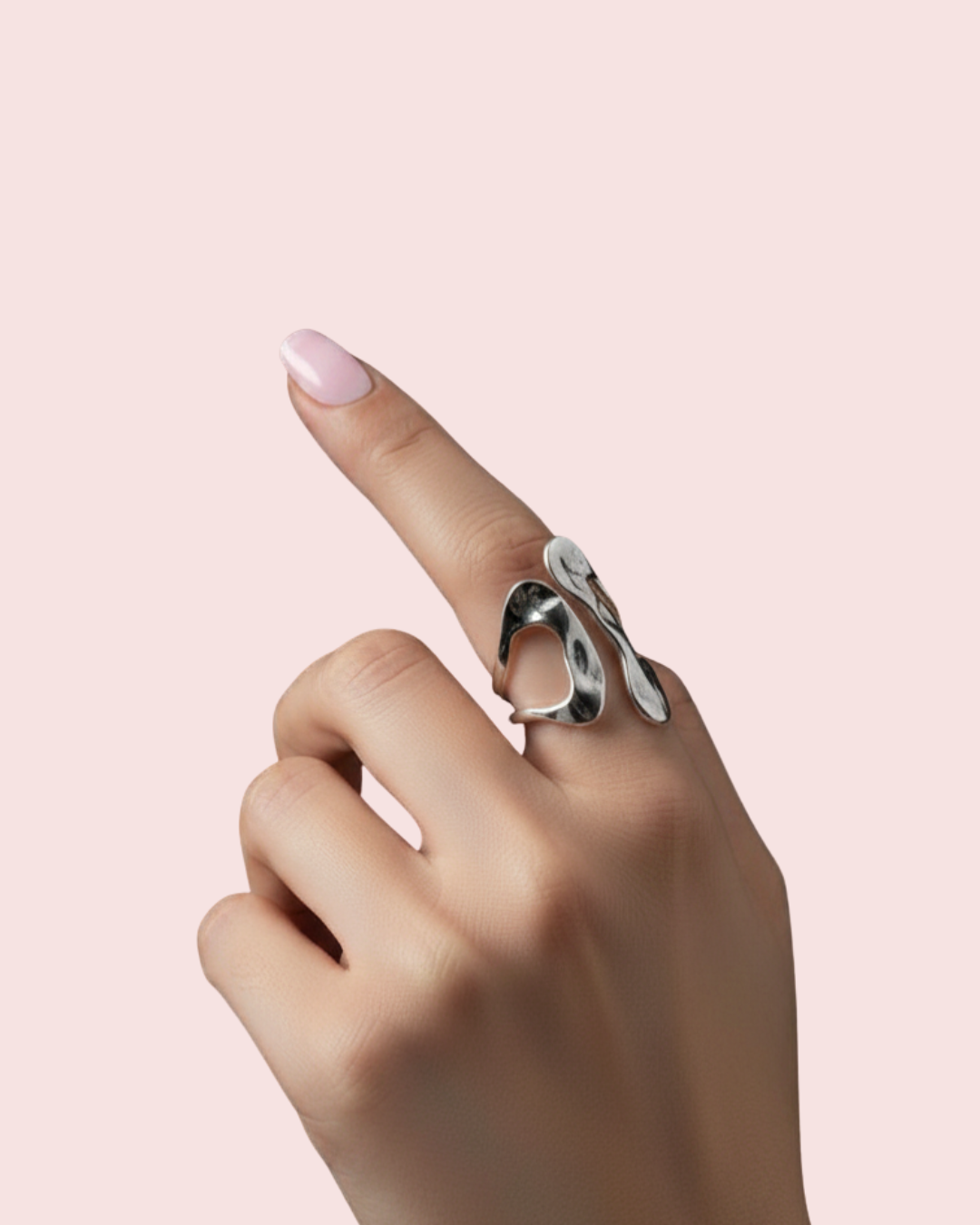 Anello martellato